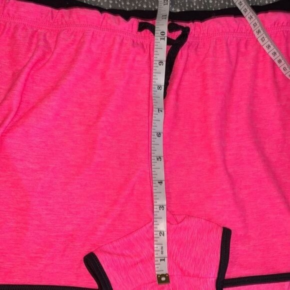 Ideology Womens Pink Athletic Shorts W/ Black Trim Size 6 Polyester - Picture 5 of 6